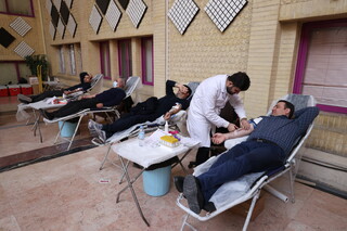 پویش اهدای خون در ستادمرکزی وزارت ورزش و جوانان به مناسبت سالگرد شهادت سردار دل ها