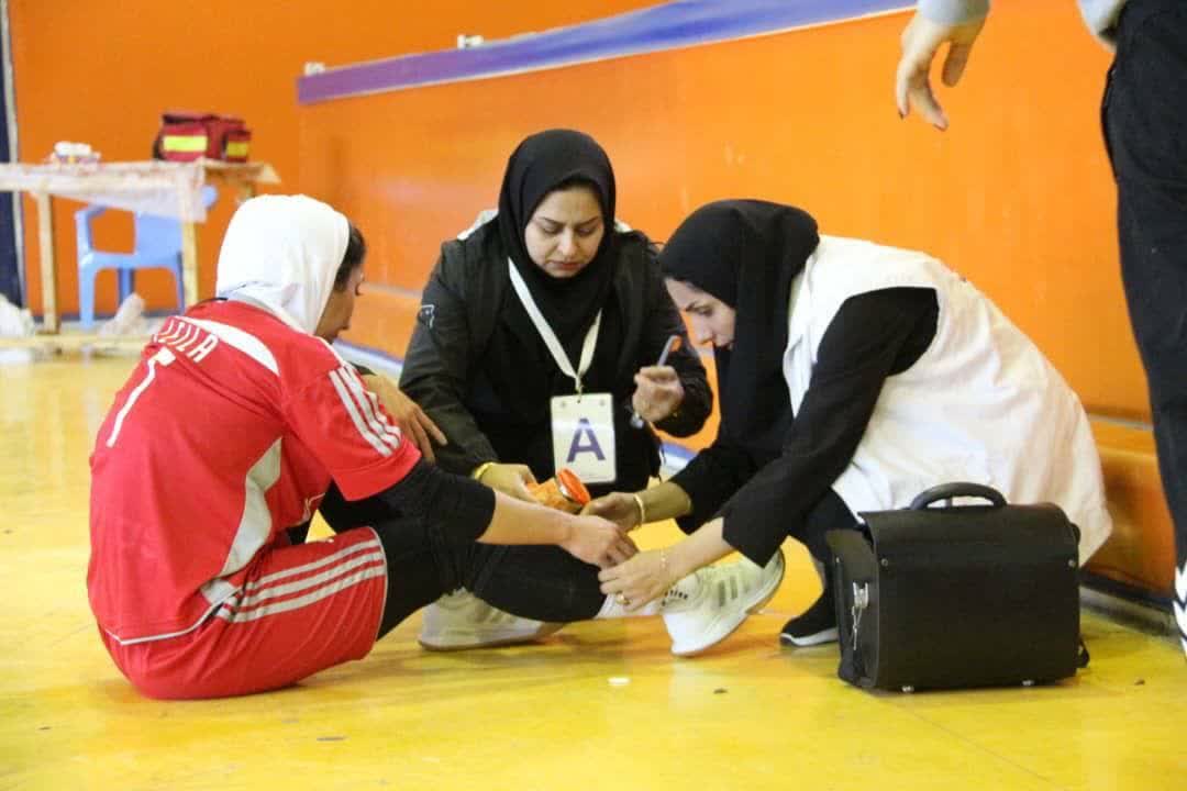 پوشش پزشکی رقابتهای هندبال لیگ برتربانوان کشور توسط هیات پزشکی ورزشی لارستان