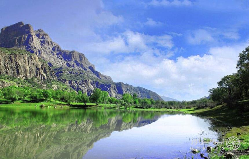 فرا رسیدن نوروز 1402