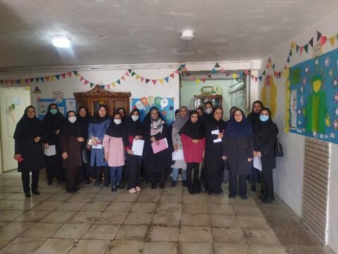 کارگاه آموزشی نقش ورزش ازنظر حیطه روان شناسی برای کودکان دبستانی