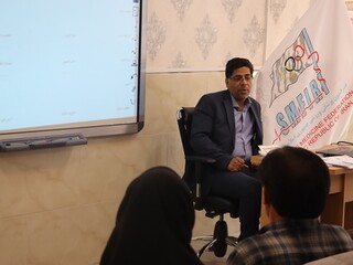 جلسه هم اندیشی و نشست صمیمی سرپرست هیات پزشکی ورزشی استان مرکزی با هیات های پزشکی ورزشی شهرستانهای تابعه