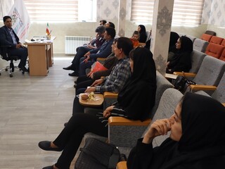 جلسه هم اندیشی و نشست صمیمی سرپرست هیات پزشکی ورزشی استان مرکزی با هیات های پزشکی ورزشی شهرستانهای تابعه