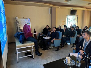 کارگاه آموزشی اصول گرم کردن صحیح در پیشگیری از آسیب های ورزشی