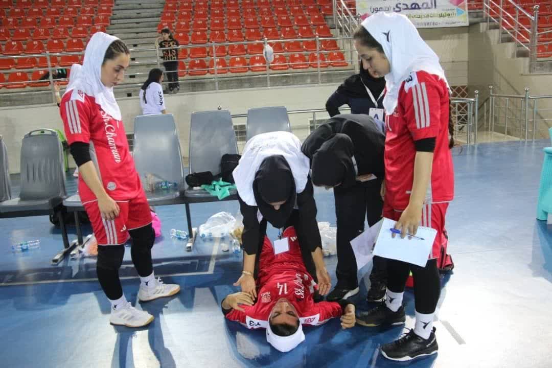 پوشش پزشکی لیگ برتر هندبال بانوان کشور توسط هیات پزشکی ورزشی لارستان