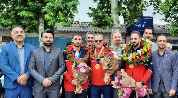 احمد رضا رضایی ، دبیر هیات پزشکی ورزشی مازندران ، بعنوان سنگربان و کاپیتان تیم ملی ناشنوایان در این مسابقات حضور داشت