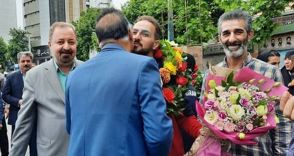 احمد رضا رضایی ، دبیر هیات پزشکی ورزشی مازندران ، بعنوان سنگربان و کاپیتان تیم ملی ناشنوایان در این مسابقات حضور داشت