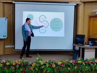 کارگاه آموزشی حرکات اصلاحی اندام های تحتانی