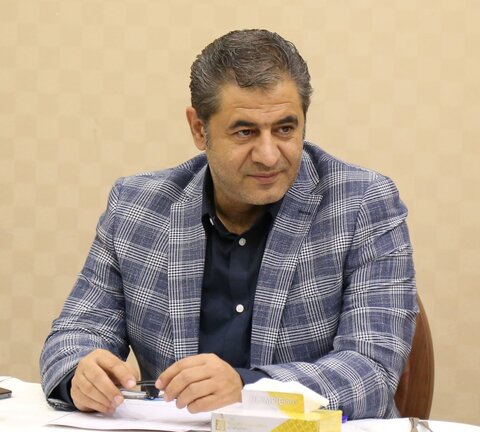 اشکان اردیبهشت