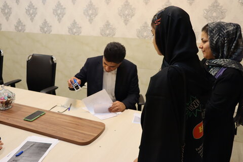 پایش سلامت ورزشکاران دختر تیم هاکی استان
