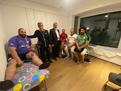 بازدید سید محمد پولادگر از کلینیک فدراسیون پزشکی ورزشی