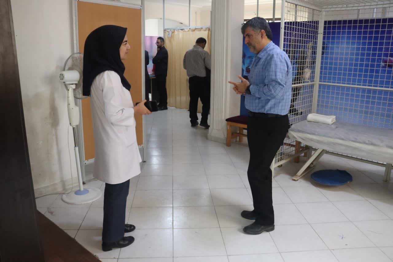  از گلینیک هیات پزشکی ورزشی مازندران بازدید کرد 