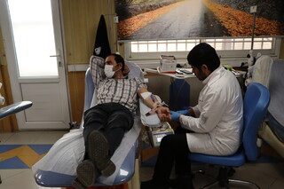 پویش اهدای خون ورزشکاران به مناسبت هفته تربیت بدنی و ورزش برگزار شد