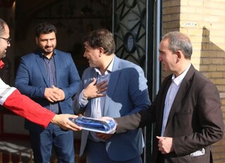 برپایی ایستگاه تندرستی به مناسبت هفته تربیت بدنی و ورزش در قم