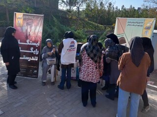 برپایی ایستگاه تندرستی به مناسبت هفته تربیت بدنی و ورزش در قم