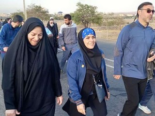 همایش پیاده روی