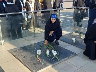 همایش پیاده روی