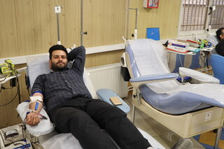 دومین روز پویش اهدای خون ورزشکاران در استان مرکزی به مناسبت هفته تربیت بدنی و ورزش