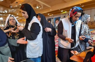 گزارش تصویری : ویزیت رایگان و تست فشار خون به مناسبت هفته تربیت بدنی و ورزش توسط هیات پزشکی ورزشی مازندران / مصلی شهرستان ساری