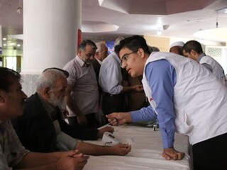 ارائه خدمات رایگان به 300 نفر در ایستگاه تندرستی مصلی نمازجمعه قم