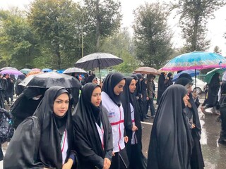 پیاده روی سیزده  آبان