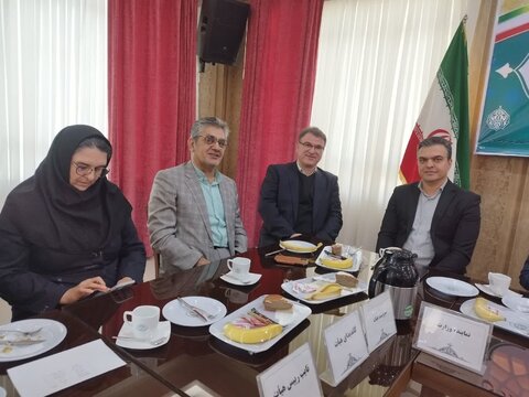 دکتر خامسان سکاندار هیات پزشکی ورزشی خراسان جنوبی باقی ماند+عکس