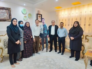 دیدار رئیس و اعضای هیات پزشکی ورزشی استان هرمزگان با خانواده شهید مدافع حرم خلیل تختی نژاد