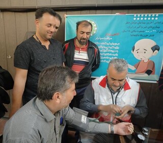 اجرای پویش ملی غربالگری دیابت و فشارخون بالا در استان خوزستان