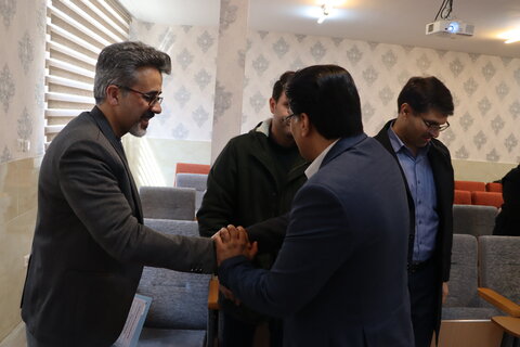 جلسه هم اندیشی هیات های پزشکی ورزشی استان مرکزی در سال