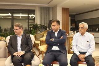 عیادت دکتر نوروزی از غلامحسین پیروانی