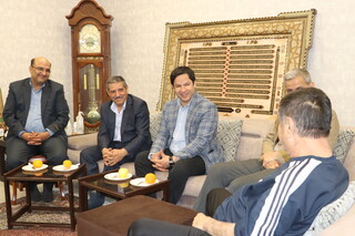 عیادت دکتر نوروزی از غلامحسین پیروانی