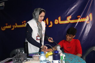 برپایی ایستگاه رایگان تندرستی به مناسبت هفته شیراز توسط هیات پزشکی ورزشی فارس