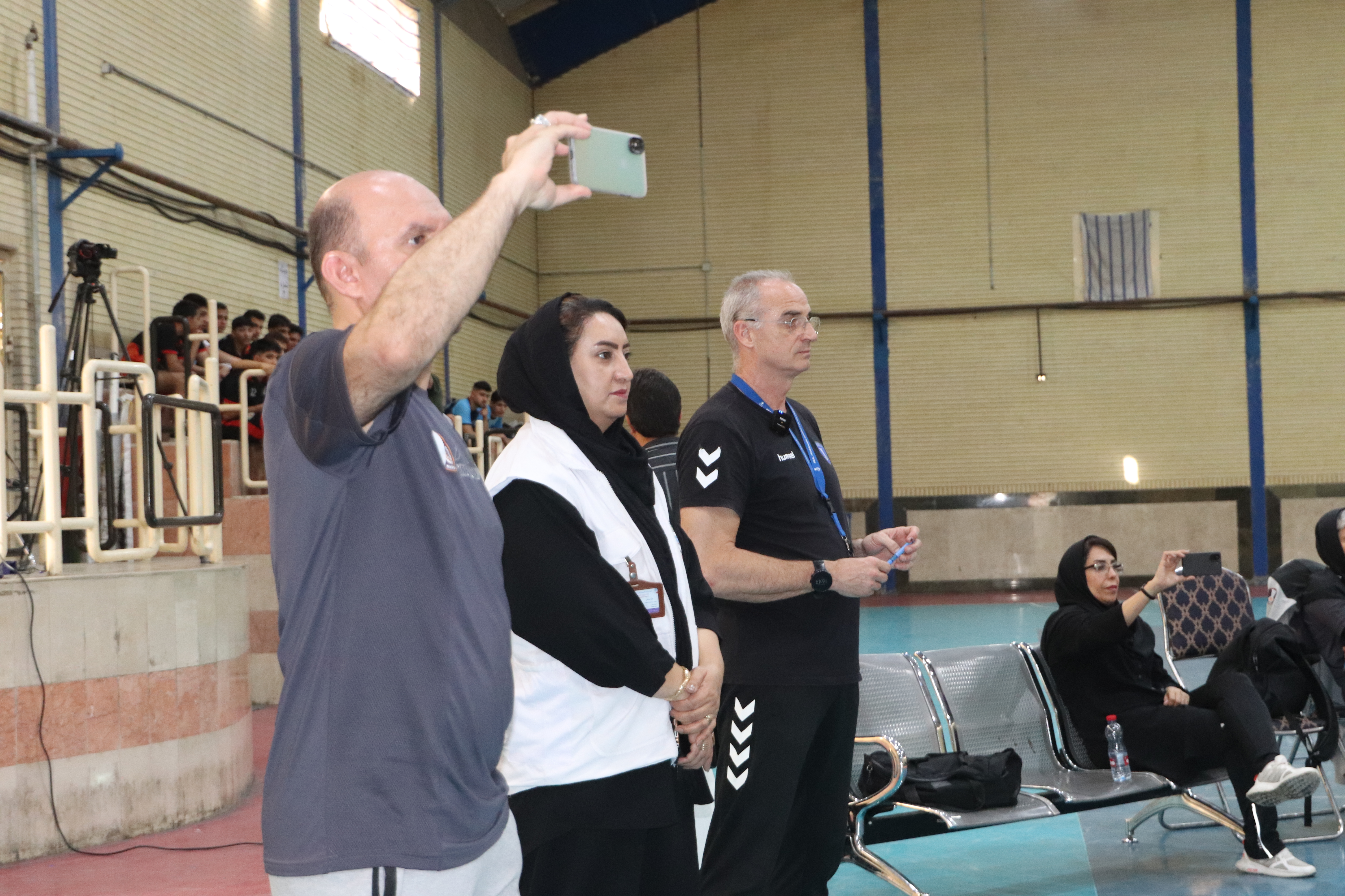 پوشش پزشکی کلاس مربیگری هندبال c جهانی توسط هیات پزشکی ورزشی فارس