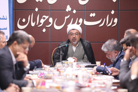 نشست هماهنگی سومین دوره المپیاد پرچم با حضور دکتر اردیبهشت برگزار شد