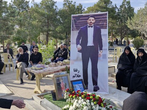 پیام قدردانی دکتر نوروزی از عموم همراهان و همدلان در چهلمین روز درگذشت زنده یاد سعید نوروزی