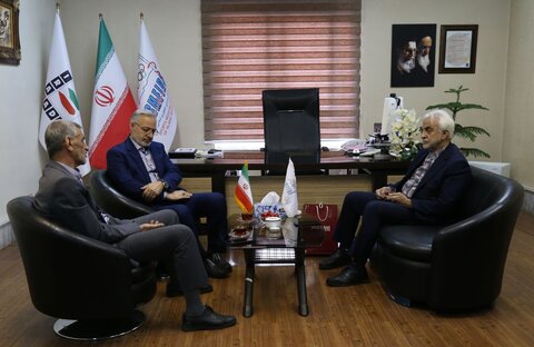 مهندس هاشمی طبا با دکتر نوروزی دیدار کرد