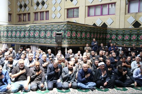 مراسم بزرگداشت فرماندهای و دانشمندان شهید و شهدای ورزشکار در وزارت ورزش و جوانانپ