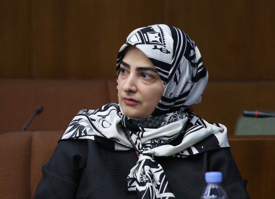 دکتر فاطمه اجتهادی -مسئول کمیته پزشکی فدراسیون اسکیت