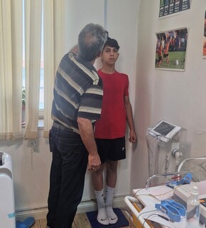 معاینات پزشکی بازیکنان تیم های فوتبال پایه و لیگ استان کرمان