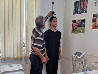 معاینات پزشکی بازیکنان تیم های فوتبال پایه و لیگ استان کرمان