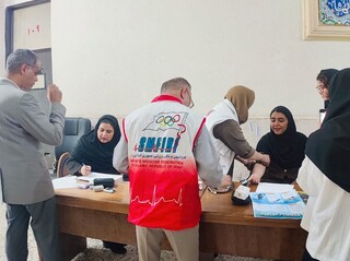 هفتمین پویش سراسری ایستگاه رایگان تندرستی در بندرعباس برگزار شد