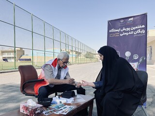 سومین روز پویش ایستگاه رایگان تندرستی در یزد