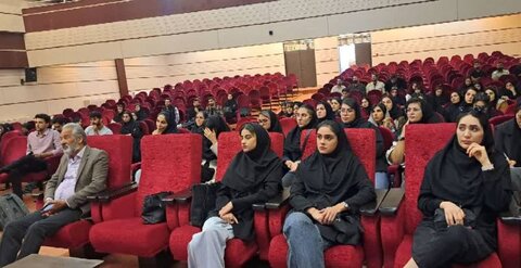 سمینار آموزشی تمرینات حرکات اصلاحی - چهار محال و بختیاری