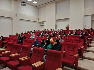 کارگاه آشنایی با مکمل های ورزشی