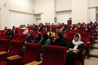 کارگاه آشنایی با مکمل های ورزشی