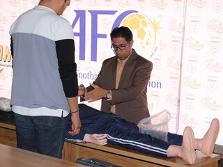 دوره آموزشی بازآموزی امدادگر ورزشی-کرمان