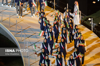 اعضای کاروان ورزش ایران در مراسم رژه بازی‌های همبستگی کشورهای اسلامی-ریاض