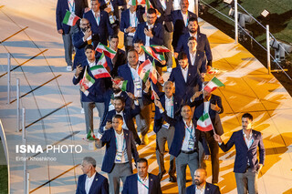 اعضای کاروان ورزش ایران در مراسم رژه بازی‌های همبستگی کشورهای اسلامی-ریاض