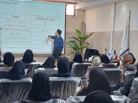 دوره آموزشی تغذیه ورزشی شهرستان سیرجان