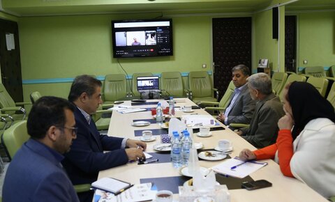 پیگیری توسعه سخت افزاری و نرم افزاری پزشکی ورزشی در سطح کشور