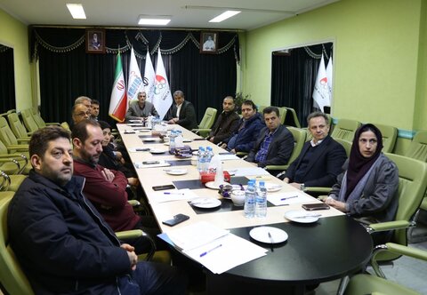 پیگیری مسیر ارائه خدمت به جامعه ورزش با انسجام و صلابت